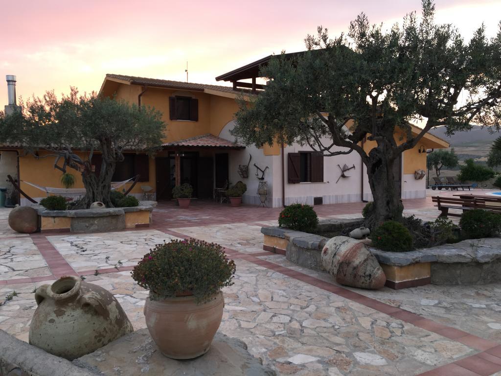 Agriturismo Tenuta San Giovanni Casale Leto SantʼAngelo Muxaro Esterno foto